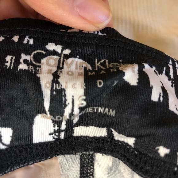 Calvin Klein Performance crop leggings Small - Picture 3 of 5